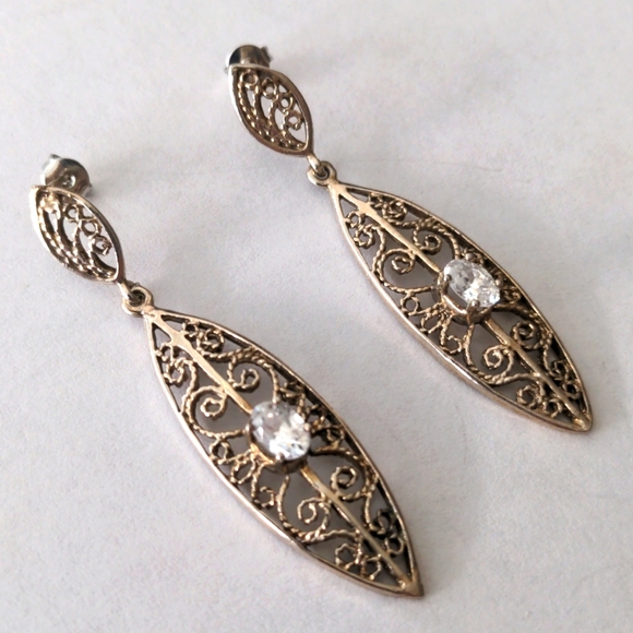 Jewelry - Vintage sterling 925 dangle earrings